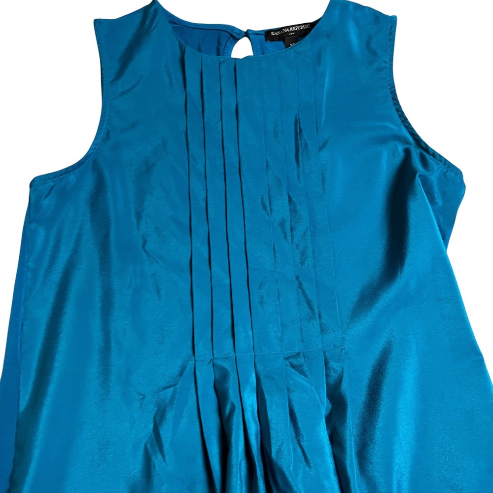 Banana Republic Womens XS Teal Blue Pleated Front Mixed Media Sleeveless Blouse - Picture 3 of 8